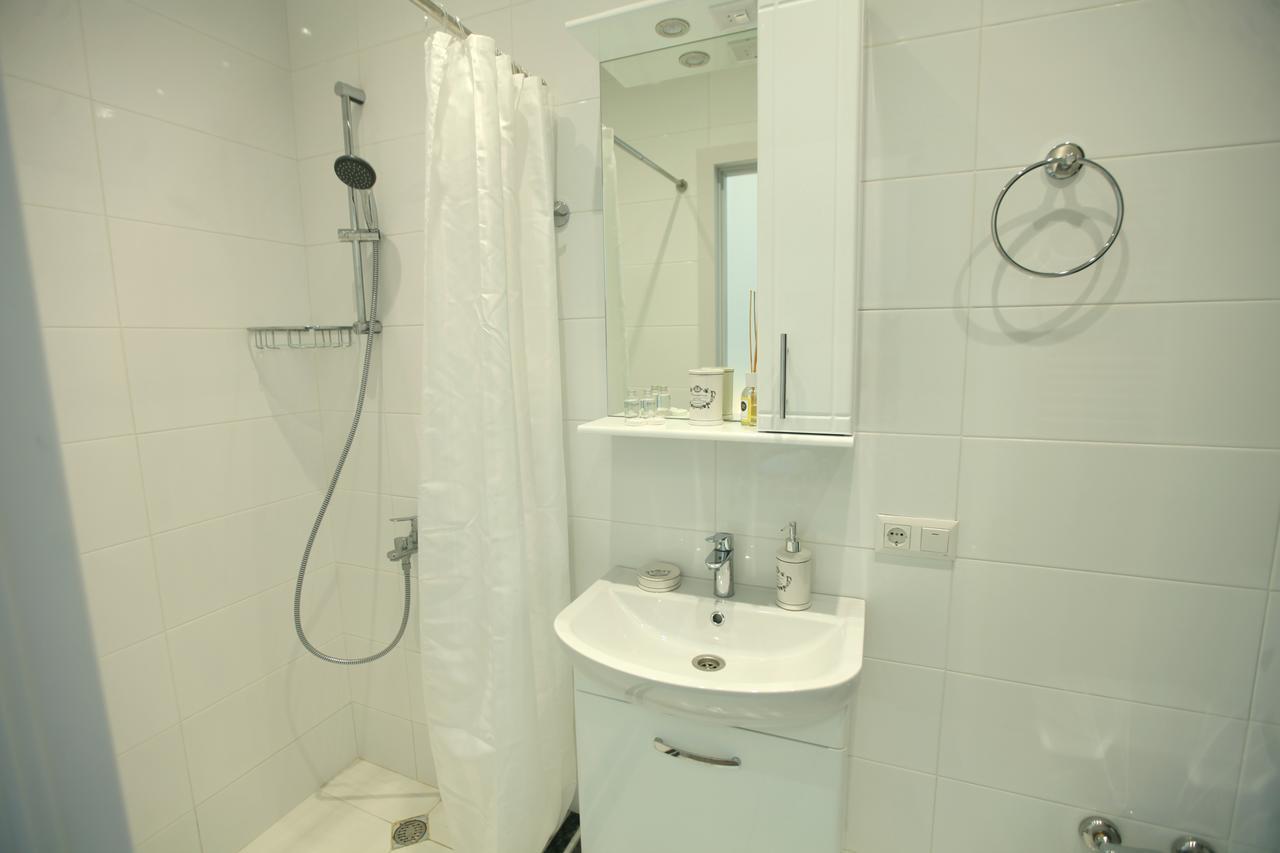 Diplomat Apartment Tbilisi Eksteriør bilde