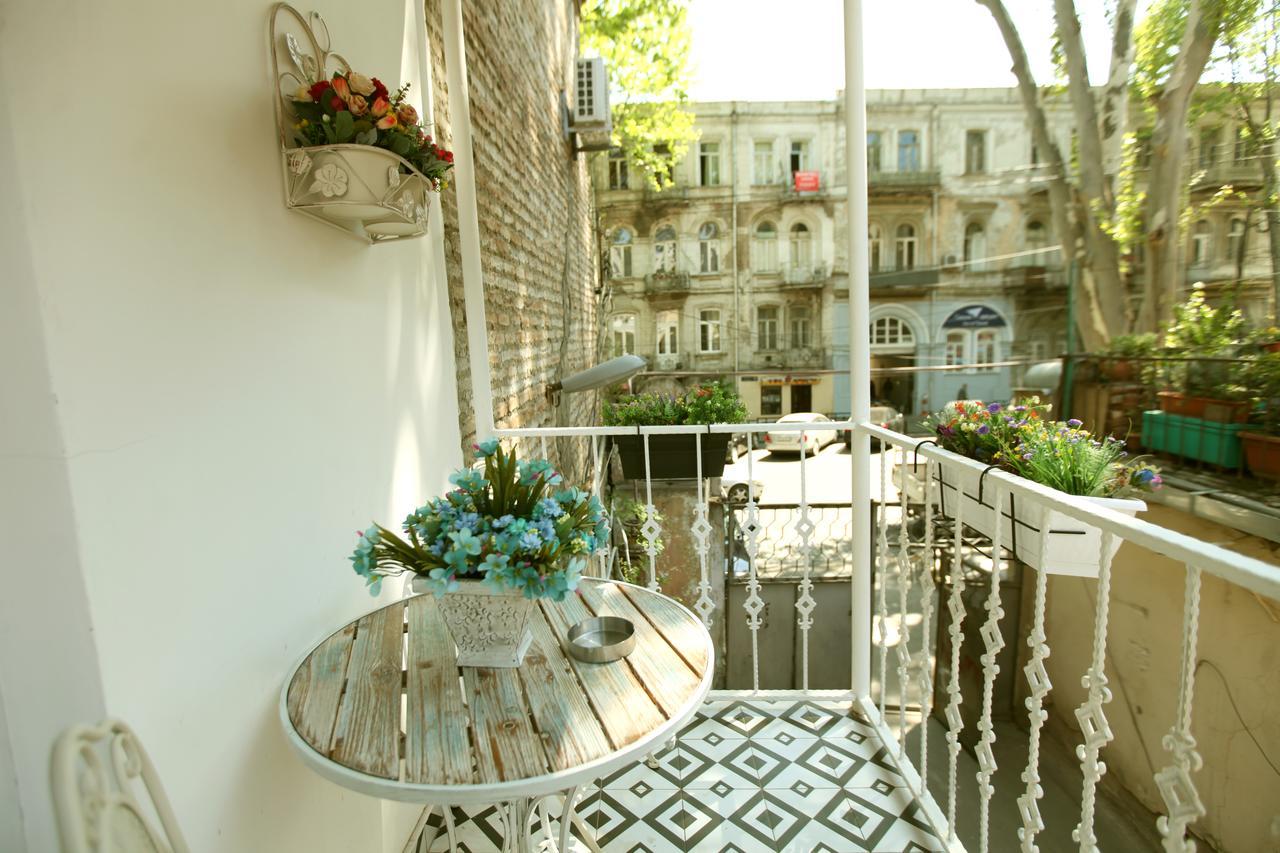 Diplomat Apartment Tbilisi Eksteriør bilde
